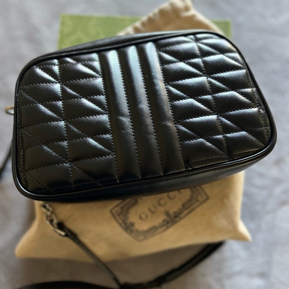 Authentic Gucci Mixed Matelasse Leather GG Marmont Aria Small Shoulder Bag - Picture 3 of 9